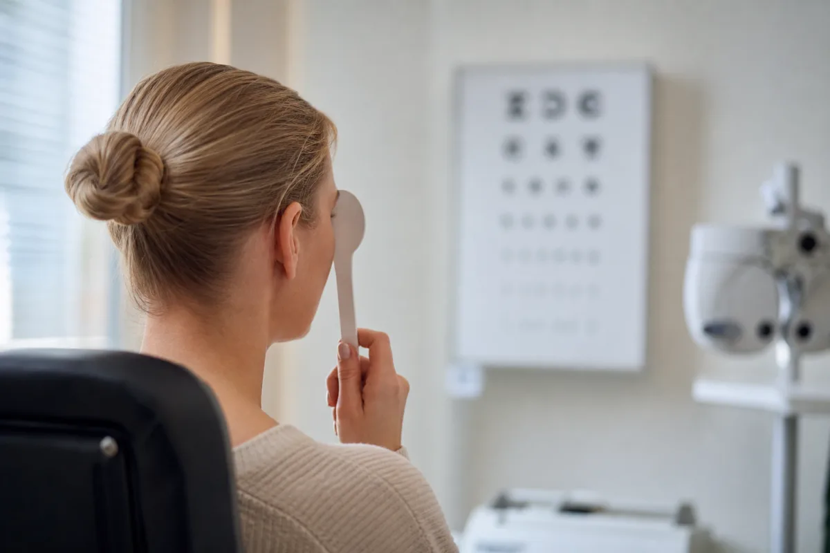 Redaktionell bild till artikeln Förstå ditt synrecept – en guide till varje fält